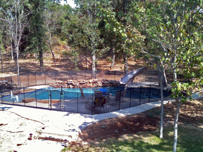 Sentry Safey’s EZ-Guard pool fencing Sentry Safey’s EZ-Guard pool fencing
